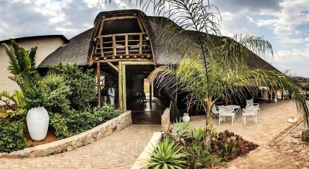 Etotongwe Lodge Outjo Exterior foto
